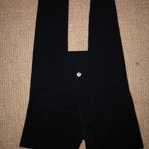 Lululemon yoga pants size 4